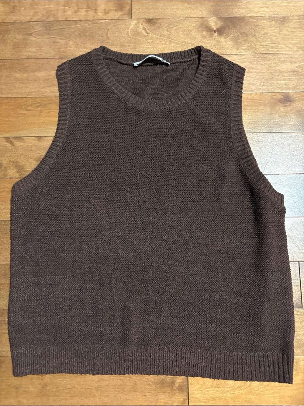 Women's Crewneck Knit Sleeveless Top - Brown